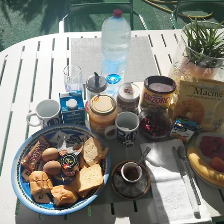 Imagine Bed and Breakfast Μπάρι
